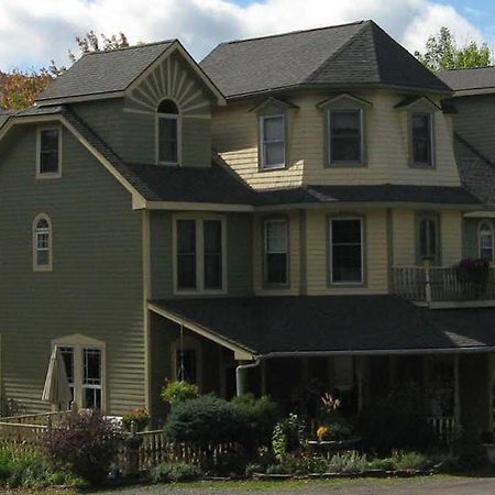 The Washington Irving Inn Tannersville Esterno foto